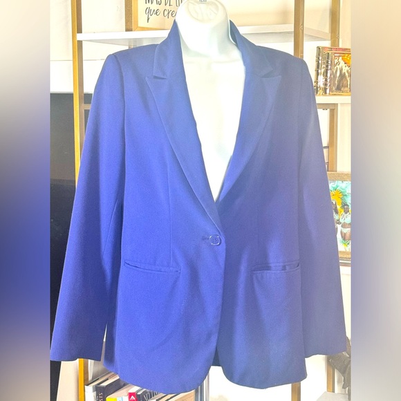 Forever 21 Jackets & Blazers - Forever21 Blue Blazer - Size Small